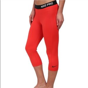 Nike Pro Capri leggings